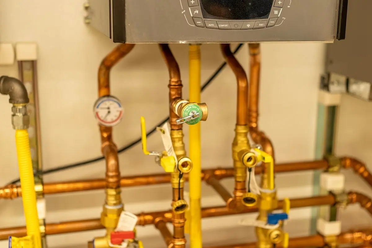 Licensed technician providing Slab Leak Repair for a homeowner in Belton